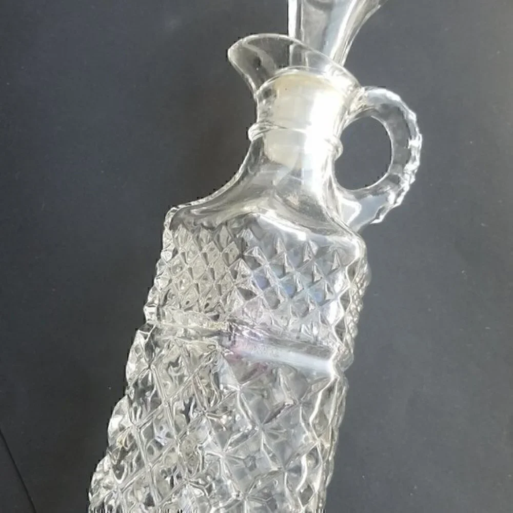Vintage Anchor Hocking Wexford Pattern Cruet